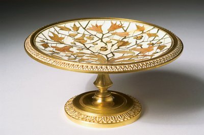 Kaide üzerinde fincan by Alphonse Gustave Giroux