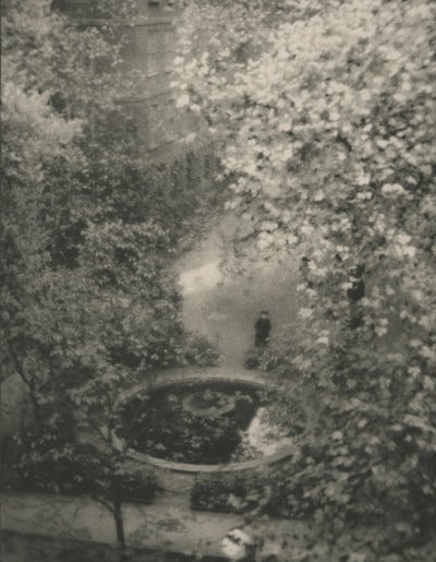 Tapınak by Alvin Langdon Coburn