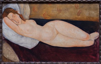 Uzanmış çıplak, sağ kol kolun altına kıvrılmış by Amedeo Modigliani