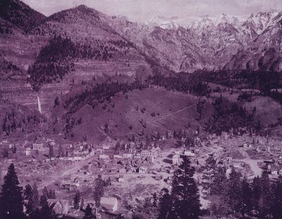 Ouray Şehri ve Ouray Dağları, Colorado (s/b fotoğraf) by American Photographer (after)