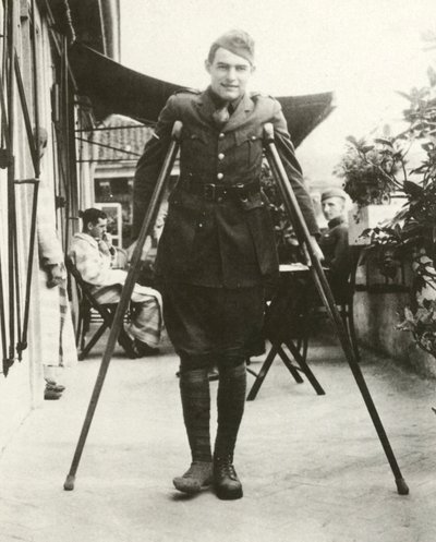 Ernest Hemingway (s/b fotoğraf) by American Photographer (after)