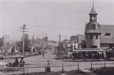 Old Orchard Beach, Maine: Sahile bakan Old Orchard (s/b fotoğraf) by American Photographer (after)