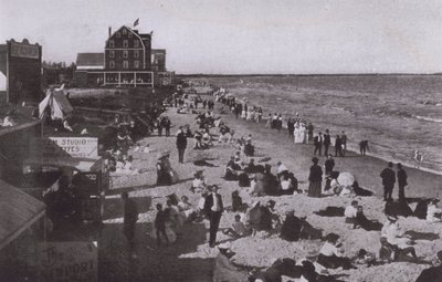 Old Orchard Beach, Maine: Sahilde (s/b fotoğraf) by American Photographer (after)