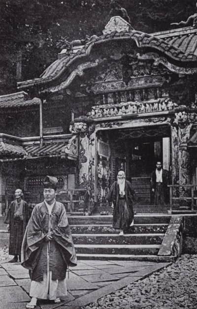 Nikko Tapınağı (s/b fotoğraf) by American Photographer (after)