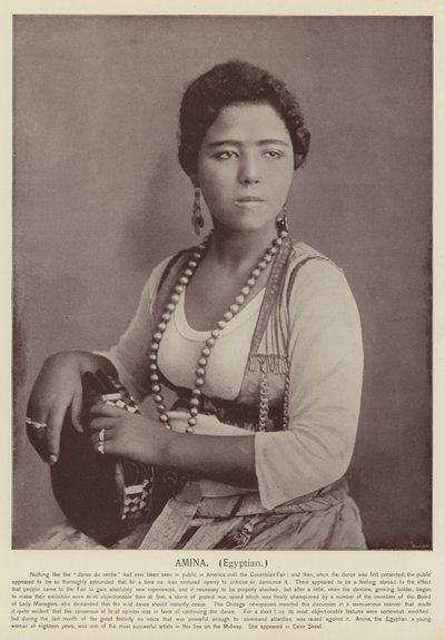 Amina, Mısır by American Photographer