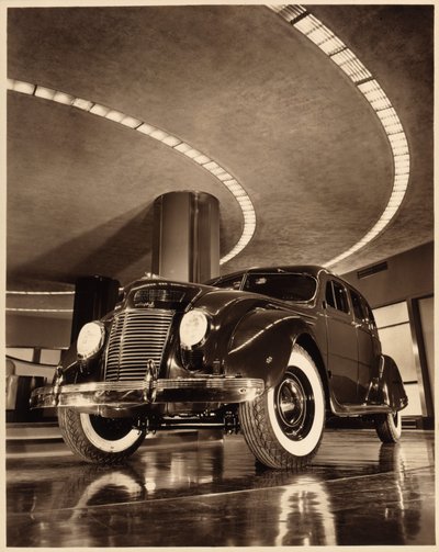 Chrysler Airflow Dört Kapılı Sedan, pub. 1937 (sepya fotoğrafı) by American Photographer
