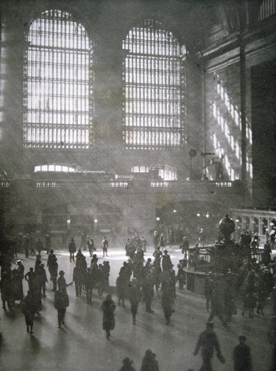 Büyük Merkez İstasyonu, New York by American Photographer