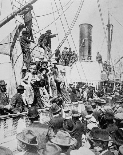 Umutlu maden arayıcıları, Klondike Gold Rush (1897-98) 1898 sırasında Vancouver