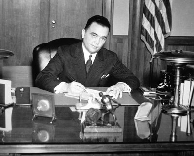 J. Edgar Hoover (1895-1972) 1935 (s/b fotoğraf) by American Photographer