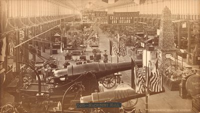 Krupps Guns, Alman sergisi, Centennial International Exhibition, Philadelphia, 1876 (gümüş albümen baskı) by American Photographer