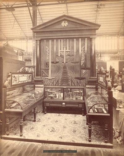Kuffel & Essers Sergisi, Ana Bina, Centennial Uluslararası Sergi, Philadelphia, 1876 (albüm baskısı) by American Photographer