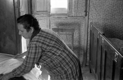 KROTONLU EV HANIMI by Ando Gilardi