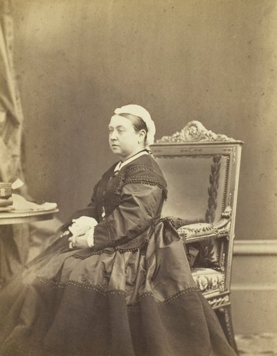 Majesteleri, Kraliçe Victoria, Aralık 1866. by Andre Adolphe Eugene Disderi