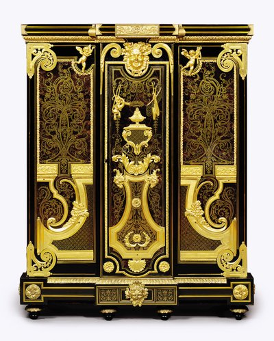 Louis XIV ormolu monteli minyon gardırop, 1700-10 by Andre Charles Boulle
