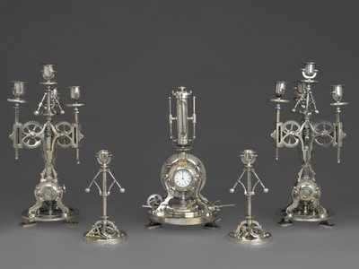 Saat, Beş Parçalı Saat Garnitürünün Parçası, c.1880 (gümüş bronz, cam, kağıt) by Andre Romain Guilmet