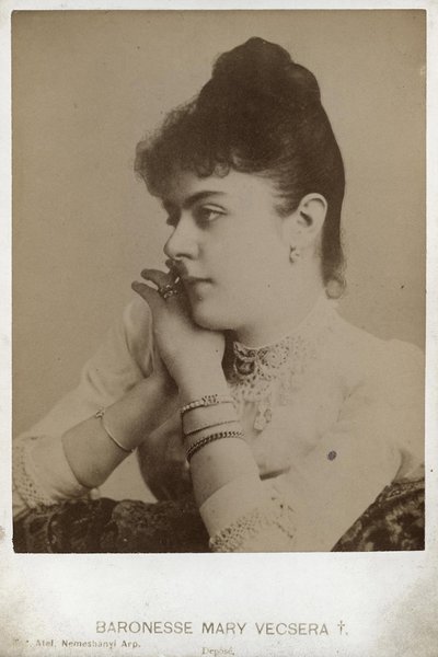 Barones Mary Vetsera (1871-1889), Anonim by Anonymous Anonymous