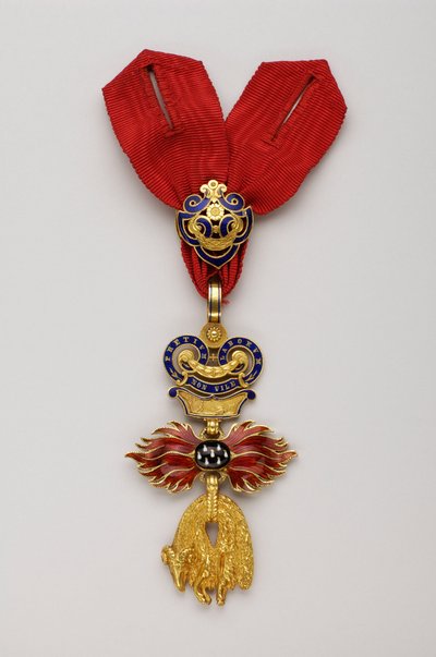 Altın Post Nişanı: Avusturya Altın Postu - İndirgenmiş rozet - 1850-1900 - Altın ve emals - Y: 7,6 cm; Genişlik: 4,5 cm; Ağırlık: 42 g - Özel koleksiyon by Anonymous Anonymous