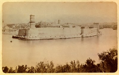 1885-1890 civarında Marsilya şehri ve çevresi: Fort Saint Jean, Pharo