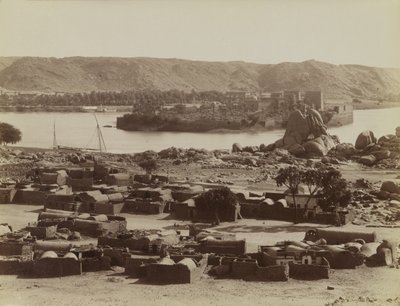 Philae, güneyden görünüm by Antonio Beato