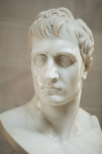 Napolyon Bonapart (mermer) by Antonio Canova