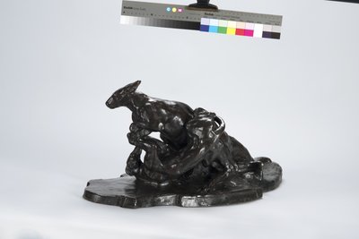 kanguru ve köpek by Arthur Putnam