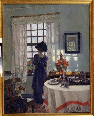 "Jeune femme à la fenetre" (Penceredeki Kadın) Belle Epoque tarzında, pencereden dışarı bakan büyük bir şapka ile zarif bir kadın. August von Brandis (1862-1947) tarafından yapılan boyama Erken 20. Yüzyıl Bölgesel Sanat Müzesi, Simferopol by August von Brandis