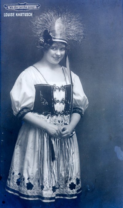 Louise Kartousch, Avusturyalı opera sanatçısı (s/b fotoğraf) by Austrian Photographer