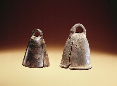 At çanları, Babil, Irak, MÖ 700 dolaylarından (bronz) by Babylonian