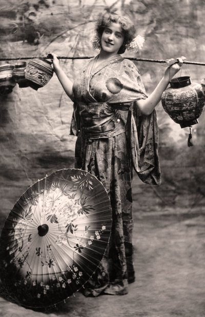 Denise Orme 1885-1960, İngiliz şarkıcı, 20. yüzyılın başlarında. by Bassano Studio