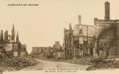Rue au Beurre, 27 Haziran 1915 by Belgian Photographer