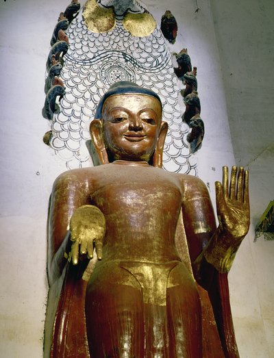 Ayakta duran bir Buda heykeli by Burmese School