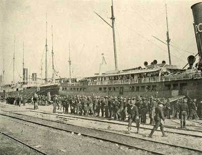 Tatbikattan sonra 13. Piyade, İspanya-Amerika Savaşı, Haziran 1898, 1899. by Burr McIntosh