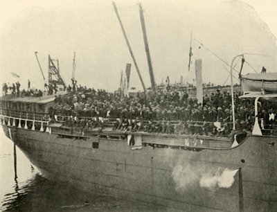 Matteawan Docking, 9 Haziran Öğleden Sonra, İspanyol-Amerikan Savaşı, 1898, 1899. by Burr McIntosh