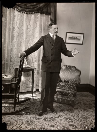 Charles Hawtrey, New York, Fifth Avenue