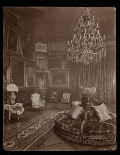 Bayan William Astor konutu, 5th Avenue ve 34th Street, New York, 1894 (gümüş jelatin baskı) by Byron Company
