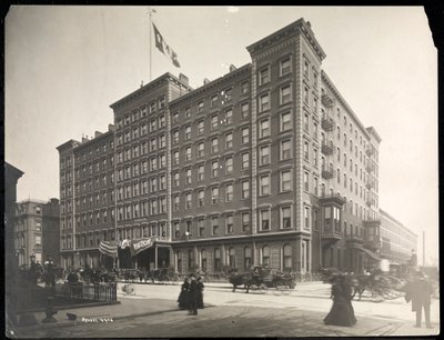 Windsor Hotel, 5th Avenue, 46th to 47th Streets, New York, 1898 (gümüş jelatin baskı) by Byron Company