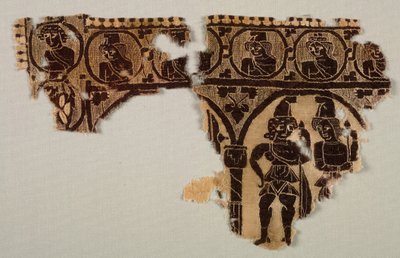 Tunik Boyun Süsü, 400