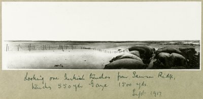 Samson Sırtı'ndan Türk siperlerine bakmak, Eylül 1917 by Capt. Arthur Rhodes
