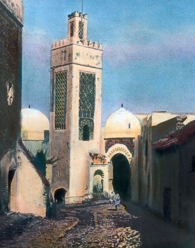 Kuzey Fas, Tetouan, Sidi Saidi camisinin minaresi, görüntü tarihi: 1910 civarı. Carl Simon Arşivi by Carl Simon