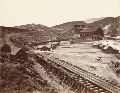 Eureka Quartz Mill ve Flume, Nevada, 1875, basılmış yakl. 1876. by Carleton Emmons Watkins