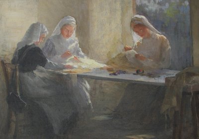 Kensington Savaş Hastanesi Malzeme Deposu (Kensington Meydanı), Bir masada oturan üç hemşire dikiş dikiyor, c.1916 (tuval üzerine yağlı boya) by Catherine Ouless