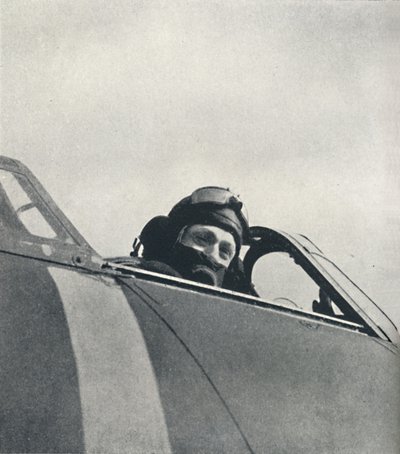 Kapalı, 1941 by Cecil Beaton