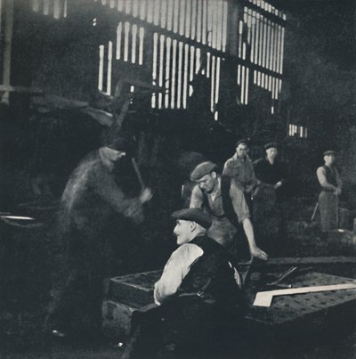 Gemi inşa sahnesi, 1941 by Cecil Beaton