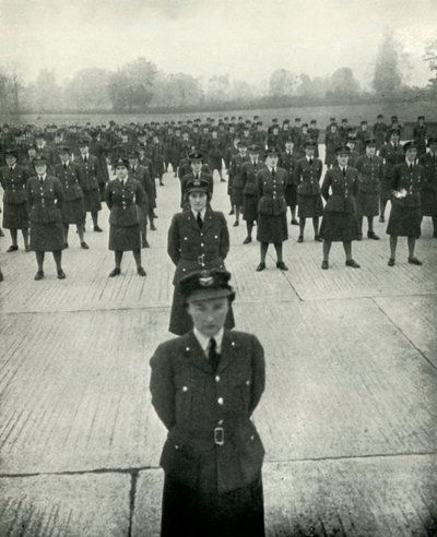 W.A.A.F. Okullarındaki Memurlar, c1943. by Cecil Beaton