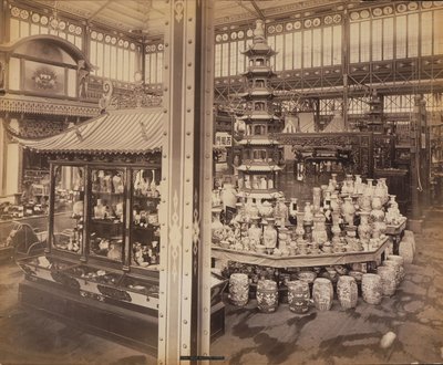 Çin Mahkemesinin Görünümü, Ana Bina, Yüzüncü Yıl Sergisi, Philadelphia by Centennial Photographic Co.