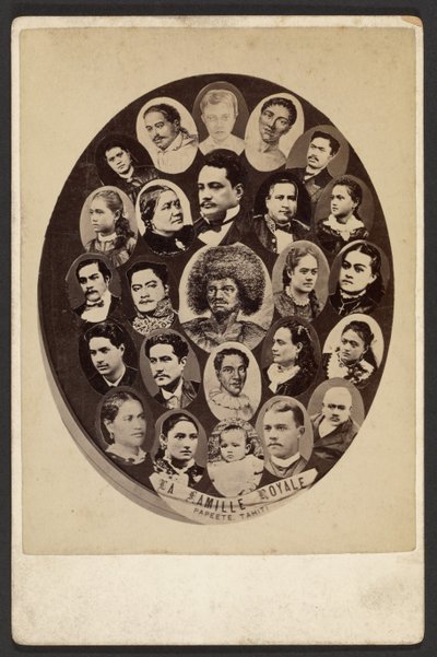 Kraliyet Ailesi, Papeete, Tahiti by Charles Gustave Spitz