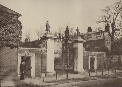 Mavi Önlük Okulu, Hertford by Charles Latham