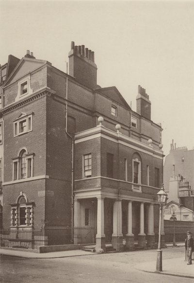 Köşe Ev, Güney Audley Caddesi, Batı by Charles Latham
