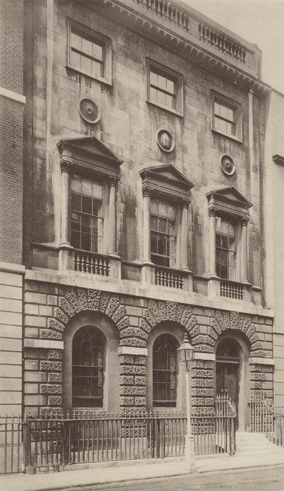 Ely Evi, Dover Caddesi, Batı by Charles Latham