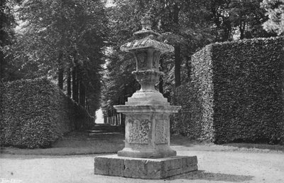 Dört Yüz by Charles Latham
